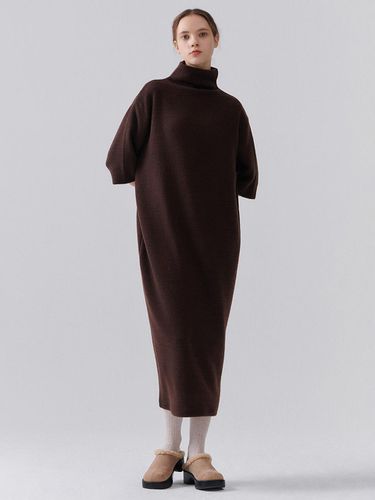 TURTLENECK HALF-SLEEVE LAYERED DRESS - camino - Modalova