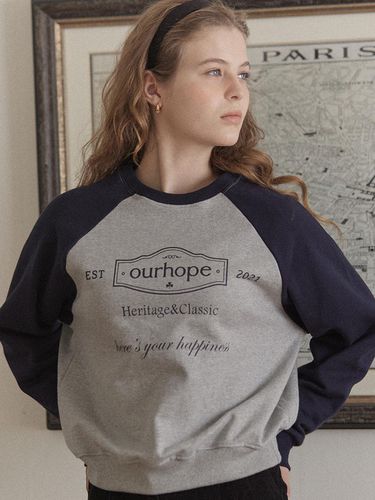 Heritage Logo Raglan Sweatshirt - Navy - ourhope - Modalova