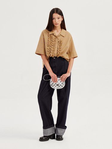 Frill Point Checkered Short-sleeved Blouse - LUCKY CHOUETTE - Modalova