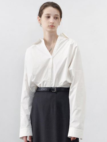 TG_Loose bat sleeve shirt - tageechita - Modalova