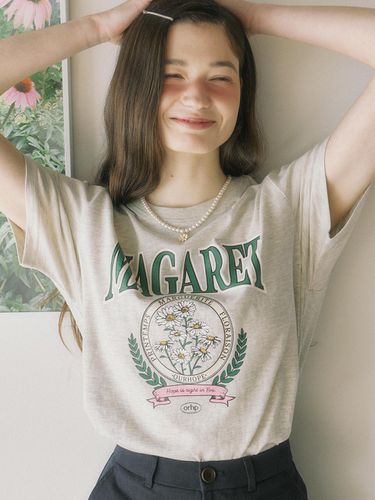 Margaret Artwork T-shirt - ourhope - Modalova