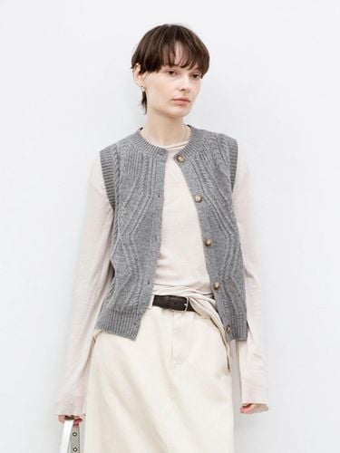 TG_Cable knit wool vest_GRAY - tageechita - Modalova