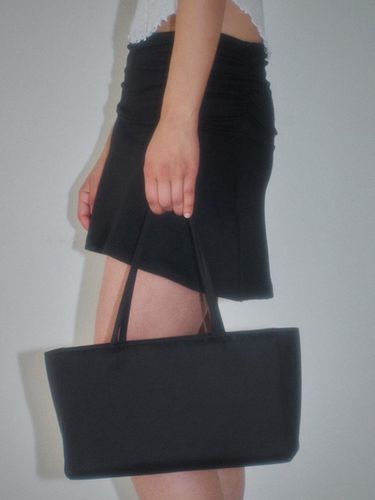 Square bag_black - BOL - Modalova