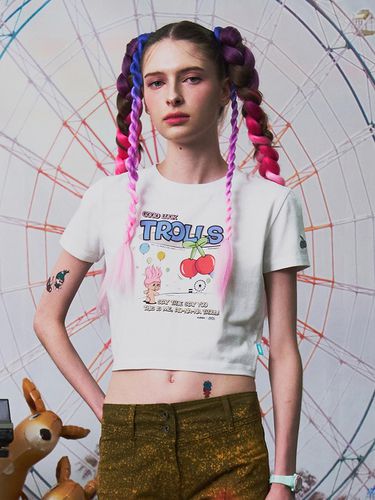 Troll Retro Graphic Crop T-shirt [] - KIRSH - Modalova