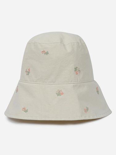 Flower Embroidery Bucket Hat - Thursday Island - Modalova