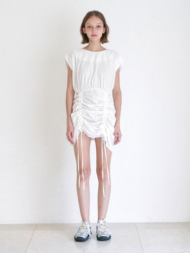 STRING SLEEVELESS DRESS / WHITE - MOIFAIRE - Modalova