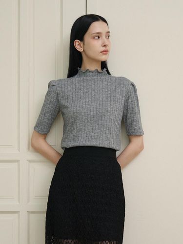 Half-neck frill turtleneck gray [T43] - bibyseob - Modalova