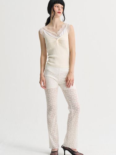 Lace Semi Boots Cut Pants_White - SORRY TOO MUCH LOVE - Modalova