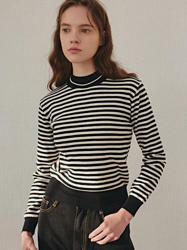 STRIPE HALF NECK KNIT_BLACK - YAN13 - Modalova