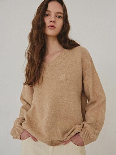 MINIMAL PULLOVER KNIT_DEEP BEIGE - YAN13 - Modalova