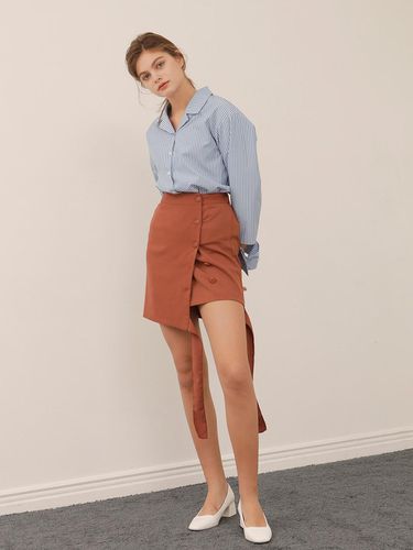 Ribbon string skirt_brown - YUPPE - Modalova