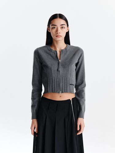 ROUND ZIP UP CROP CARDIGAN IN - Matin Kim - Modalova