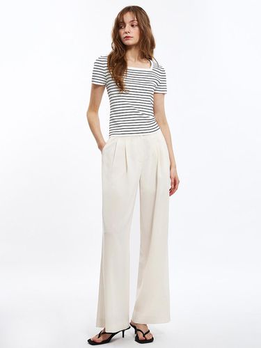 Two Tuck Long Wide Pants_AWWSLO21130 - SISTINA - Modalova