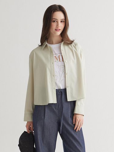 One Point Embroidered Cropped Shirt N24 - NICE CLAUP - Modalova