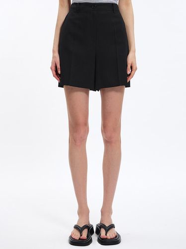 Basic Minimal Half Pants_AWWSPO21010 - SISTINA - Modalova