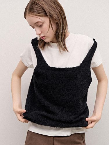 Buccle V-neck Knitwear Vest_ASKVTO31020 - SISTINA - Modalova