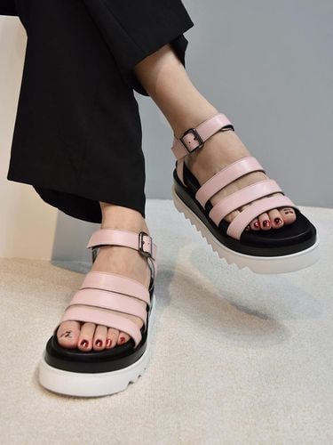 Three Strap Velcro Platform Sandal - urimera - Modalova