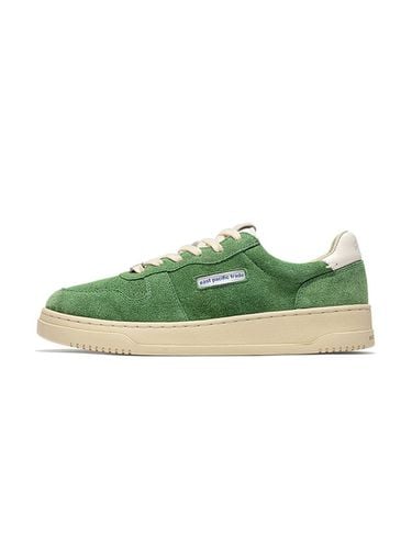 COURT SUEDE (GREEN) - ept - Modalova