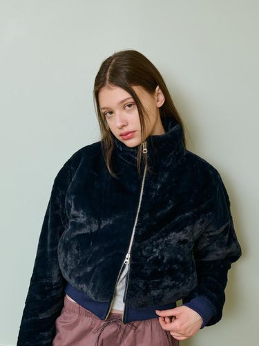 CROP FUR PADDING JACKET [NAVY] - salad bowls - Modalova