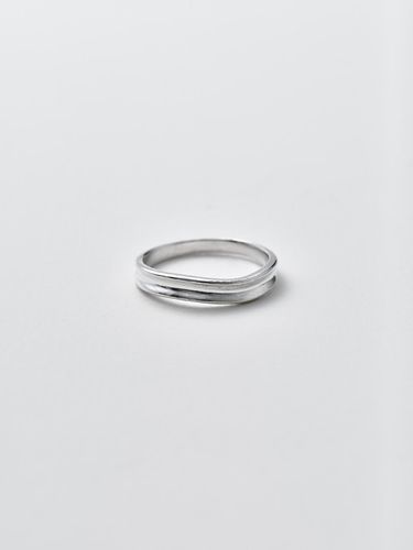 Thin Wavy Ring (Silver925) - Another Layer - Modalova