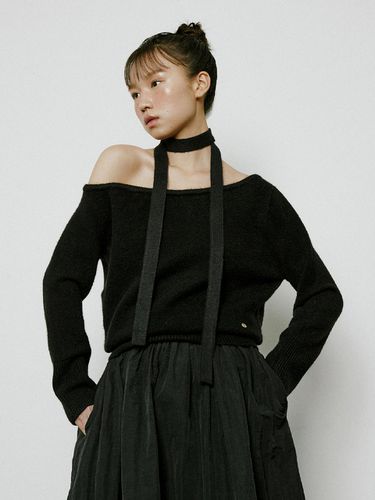 Wool One shoulder+muffler Knit (black) - Lucirzu - Modalova