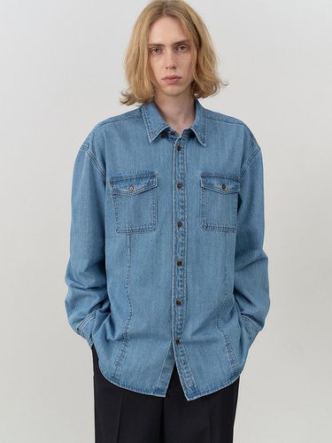 UNISEX CLASSIC DENIM SHIRT CLASSIC BLUE_M - Dunst for MEN - Modalova