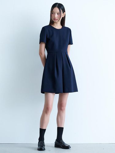 Volume Mini Dress Navy (KE4871M01R) - kuho plus - Modalova