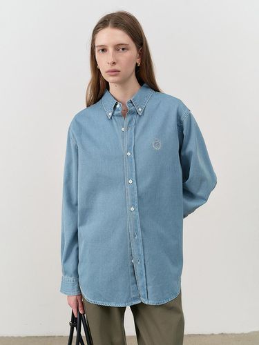 UNISEX CLASSIC BOYFRIEND DENIM SHIRT LIGHT BLUE_UD - Dunst for WOMEN - Modalova