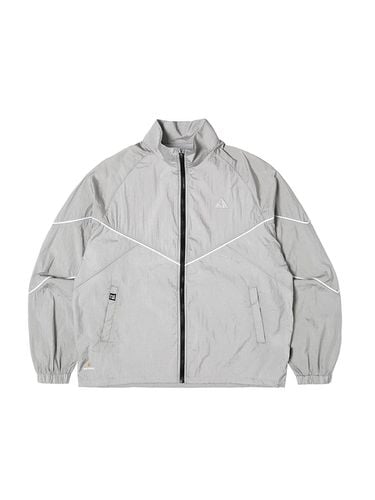 Raythe Nylon Windbreaker GREY - ready4next - Modalova