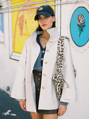 ADEL OVERSIZED SAFARI JACKET_CREAM - THE ASHLYNN - Modalova