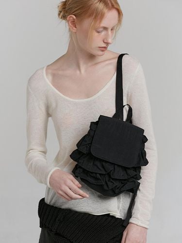 FRILL MINI BACKPACK [BLACK] - LOW TIDE - Modalova