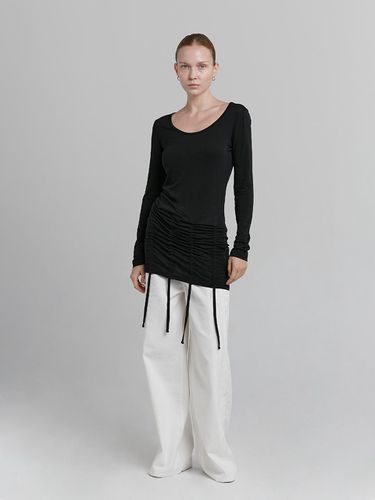 HEM STRING T-SHIRT [BLACK] - LOW TIDE - Modalova