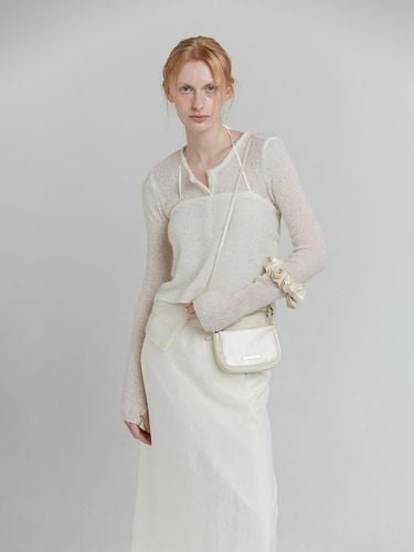 SLEEVELESS KNIT [LIGHT BEIGE] - LOW TIDE - Modalova