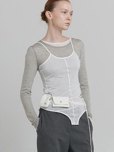 STRAP PURSE BAG [WHITE] - LOW TIDE - Modalova