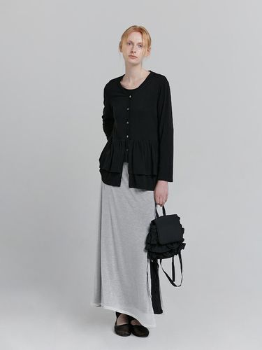 RUFFLE HEM CARDIGAN [BLACK] - LOW TIDE - Modalova