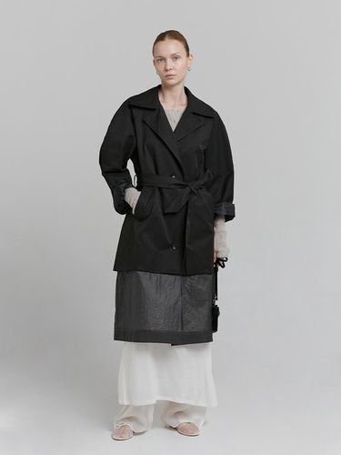 LAYERED TRENCH COAT [BLACK] - LOW TIDE - Modalova