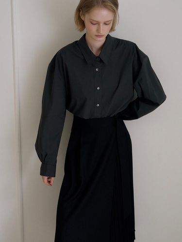 SOLID OVERSIZED SHIRTS_CHARCOAL - ovbeige - Modalova