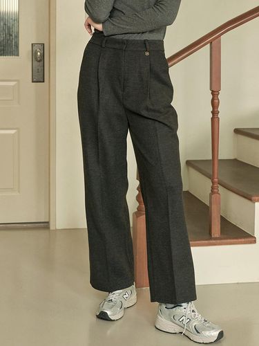 Serene one-tuck wide slacks - MICANE - Modalova