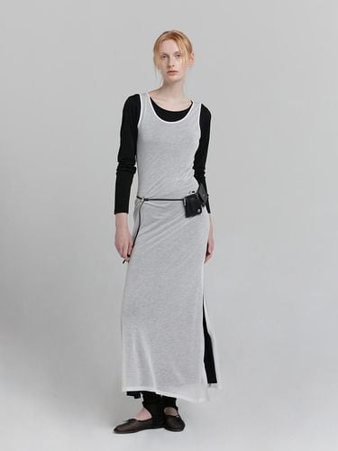 LAYERED MAXI DRESS [WHITE] - LOW TIDE - Modalova