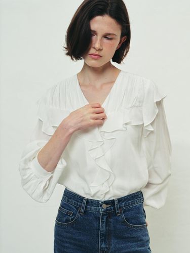 RUFFLE SHIRRING BLOUSE - WHITE - SO IR - Modalova