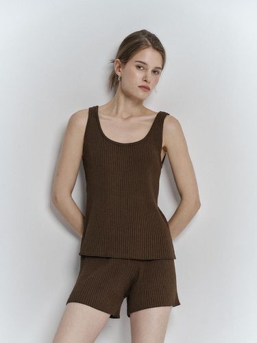 Ribbed knit shorts_BROWN - Fine O’ Kind - Modalova