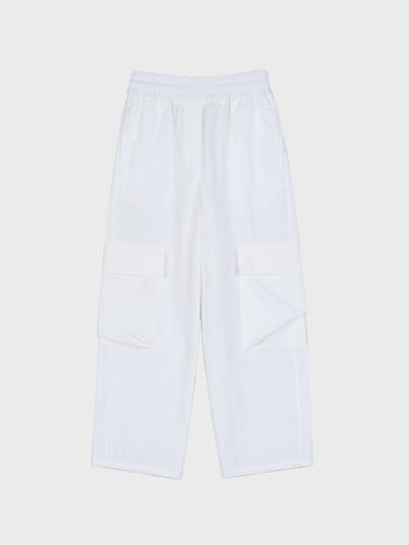 WIDE NYLON CARGO PANTS_WHITE - LIEU STUDIOS - Modalova