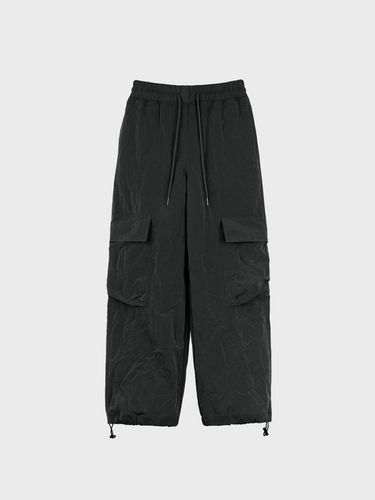 WRINKLE NYLON CARGO PANTS_BLACK - LIEU STUDIOS - Modalova