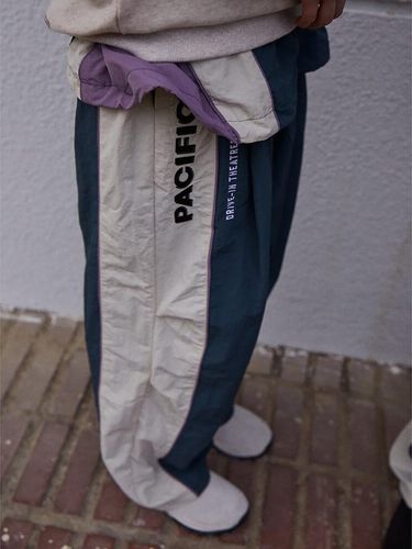 Set-up Jogger Pants (MS3821A12R) - SAND SOUND - Modalova