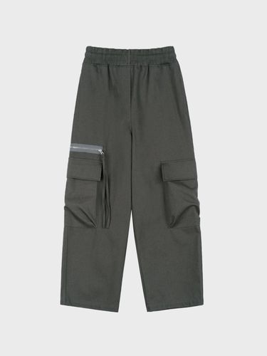 ZIPPER BANDING CARGO PANTS_CHARCOAL - LIEU STUDIOS - Modalova