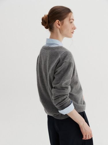 V-neck Wool Sweater_GRAY - Fine O’ Kind - Modalova