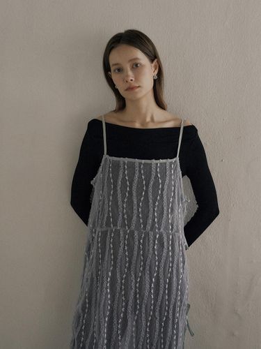 Lace layered dress_SKY BLUE - Fine O’ Kind - Modalova