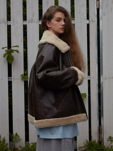 Shearing Vegan Leather Jacket (MS2Y39A25D) - SAND SOUND - Modalova