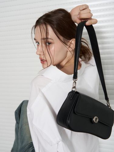 Stuart Chain Shoulder Bag [BLACK] - leathery - Modalova