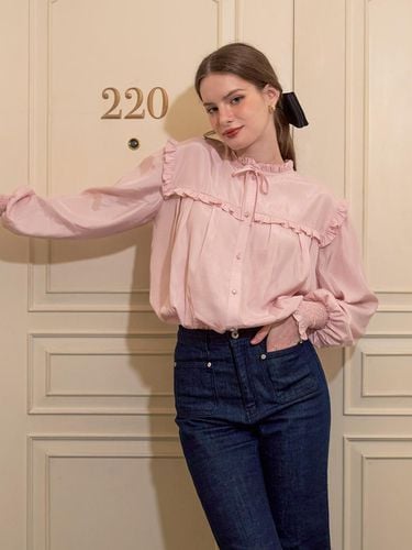 LUNE Frill Blouse_LIGHT PINK - Lang&Lu - Modalova